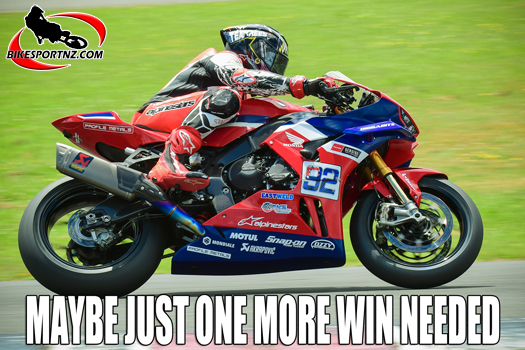 Whakatane’s Mitch Rees (Team Rees Honda CBR1000), who has dominated the premier class at all three rounds thus far in the 2025 New Zealand Superbike Championships – winning convincingly in Invercargill, Timaru and now Hampton Downs. Photo by Andy McGechan, BikesportNZ.com